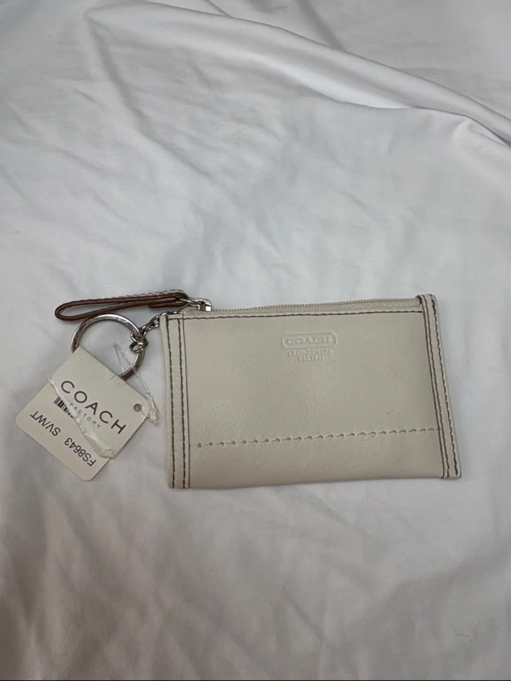 NWT Coach Cream Leather Zip Card Case with Key Ring - Picture 5 of 5